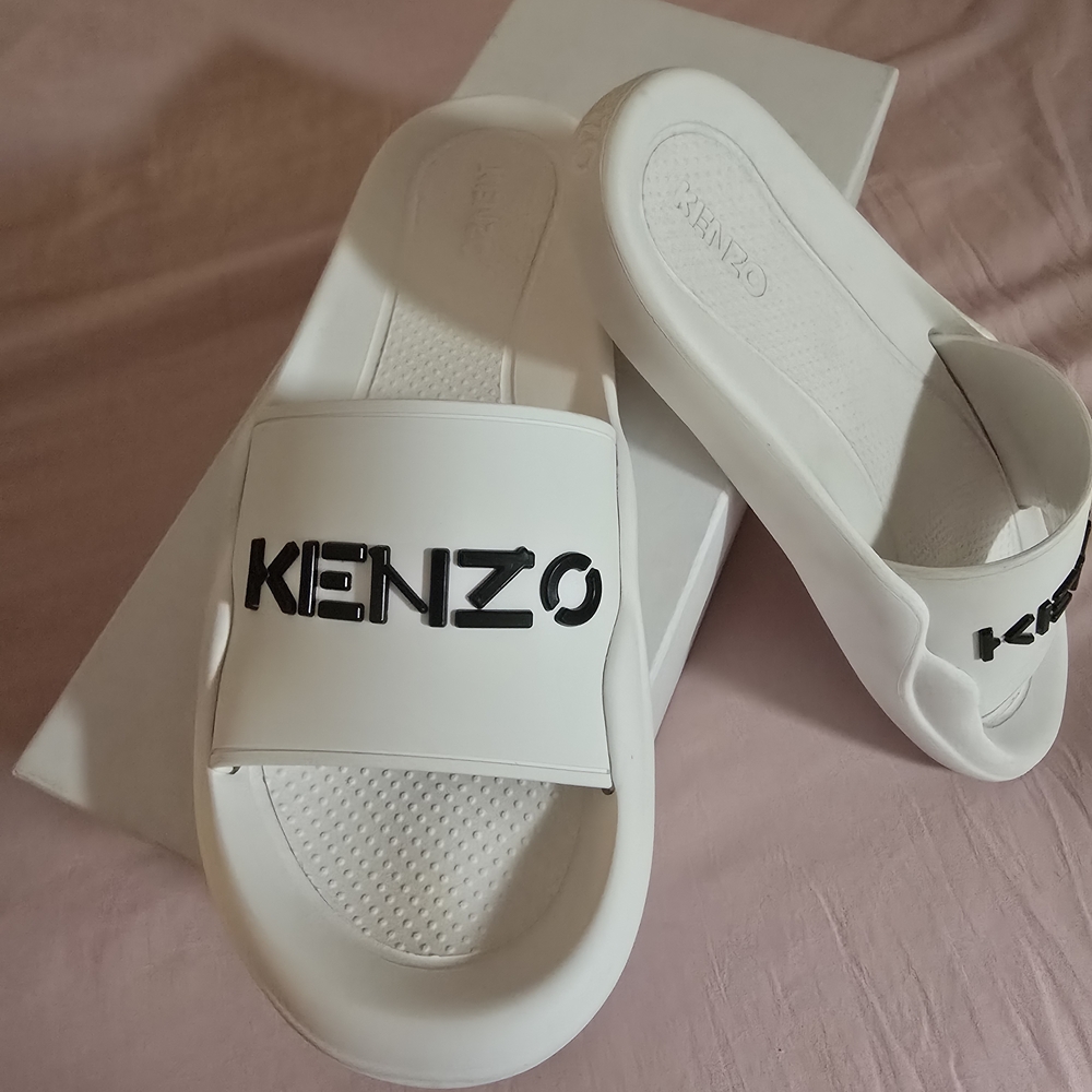 Kenzo Kids White Slide Sandals